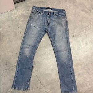 Hollister Men's Light Blue Slim Jeans